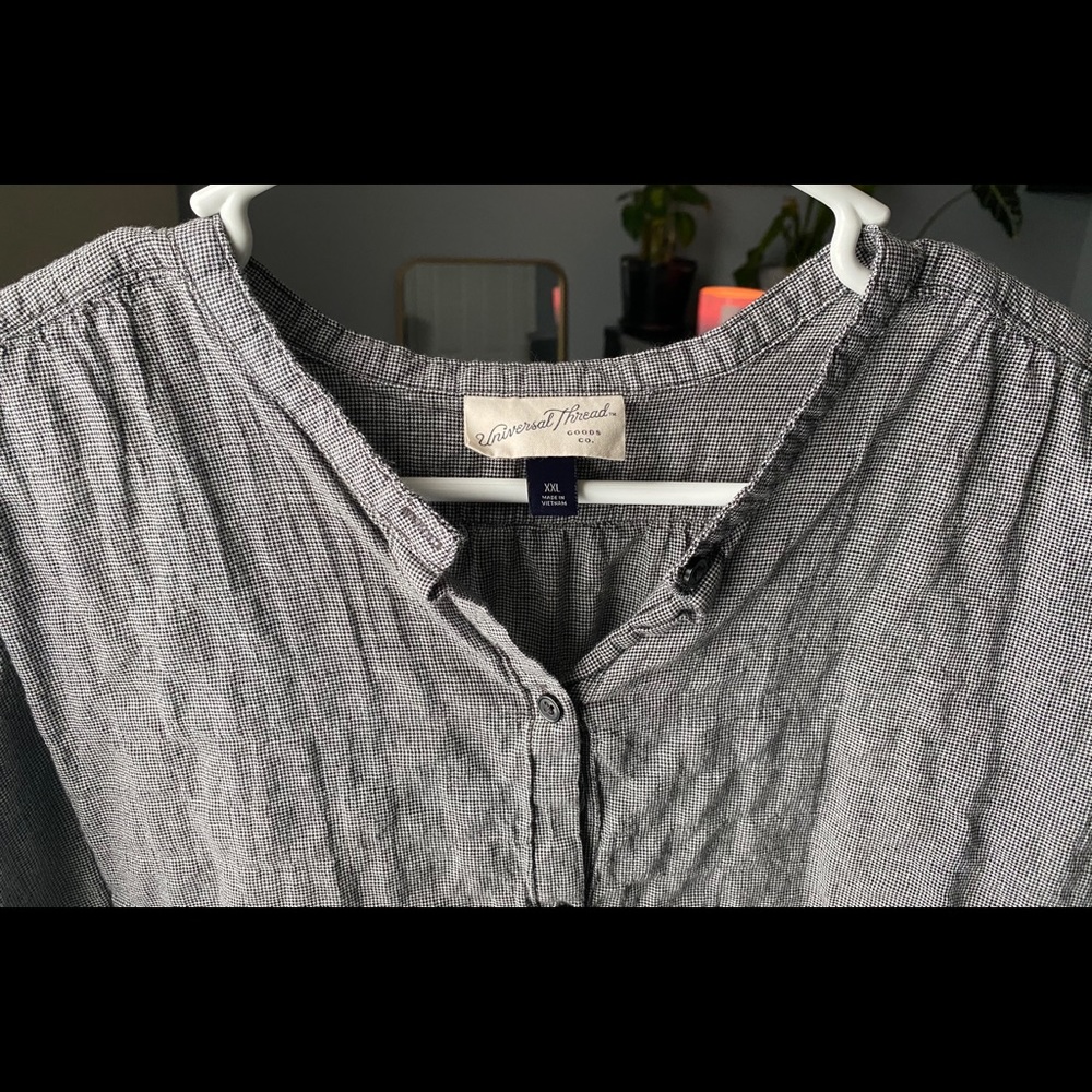 Patterned tee - Picture 3 of 3